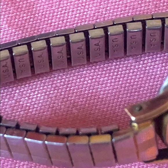 ‼️Rare 1960's Unisex Bulova Time Piece - Picture 8 of 11